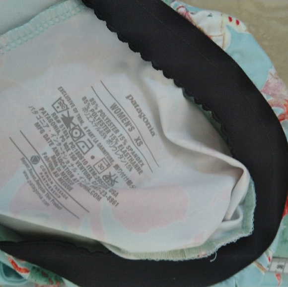 Patagonia floral mini dress size xsmall - Picture 3 of 7